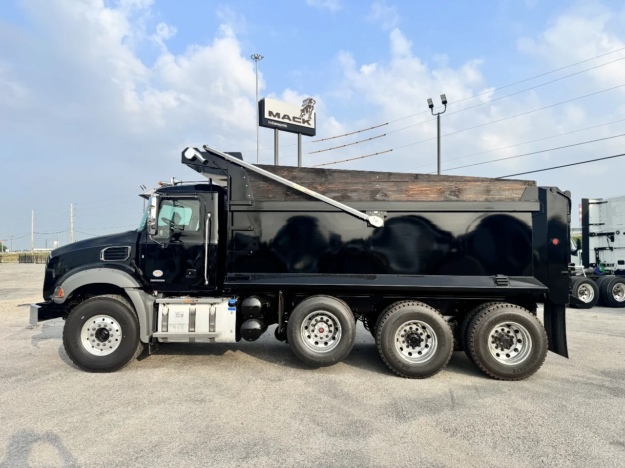 2027 Mack in Indianapolis, IN — photo 8
