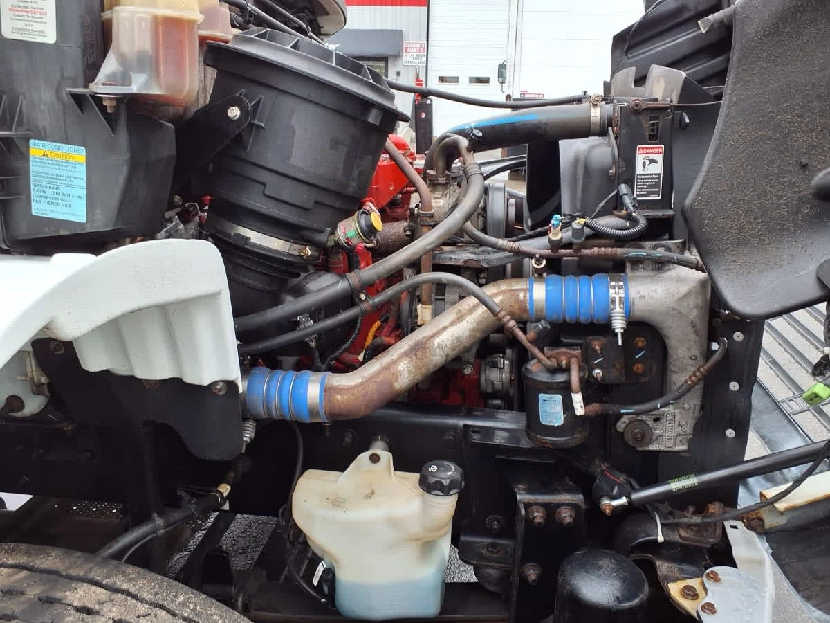 2019 Freightliner M2 106 in Salisbury, MA — photo 12