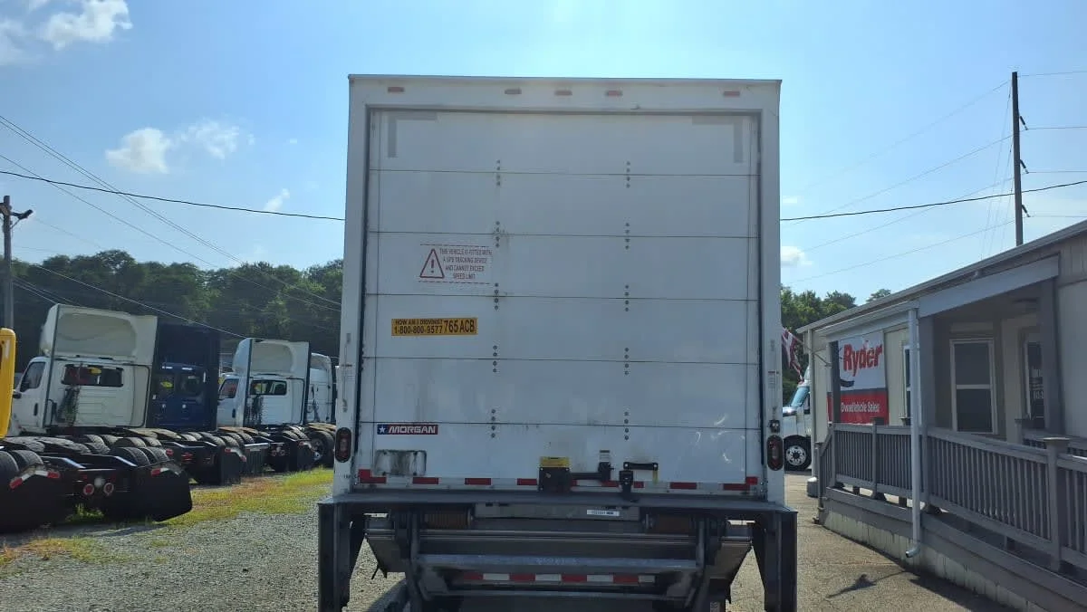 2019 Freightliner M2 106 in West Chester, OH — photo 5