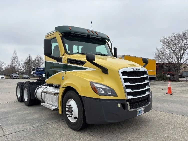 2021 Freightliner Cascadia in Hammond, LA
