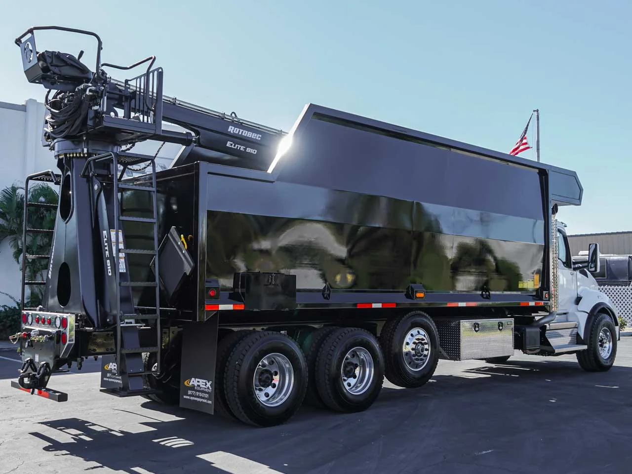 2025 Kenworth T880 — photo 3