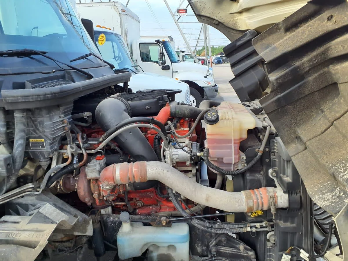 2020 International LT in Indianapolis, IN — photo 13