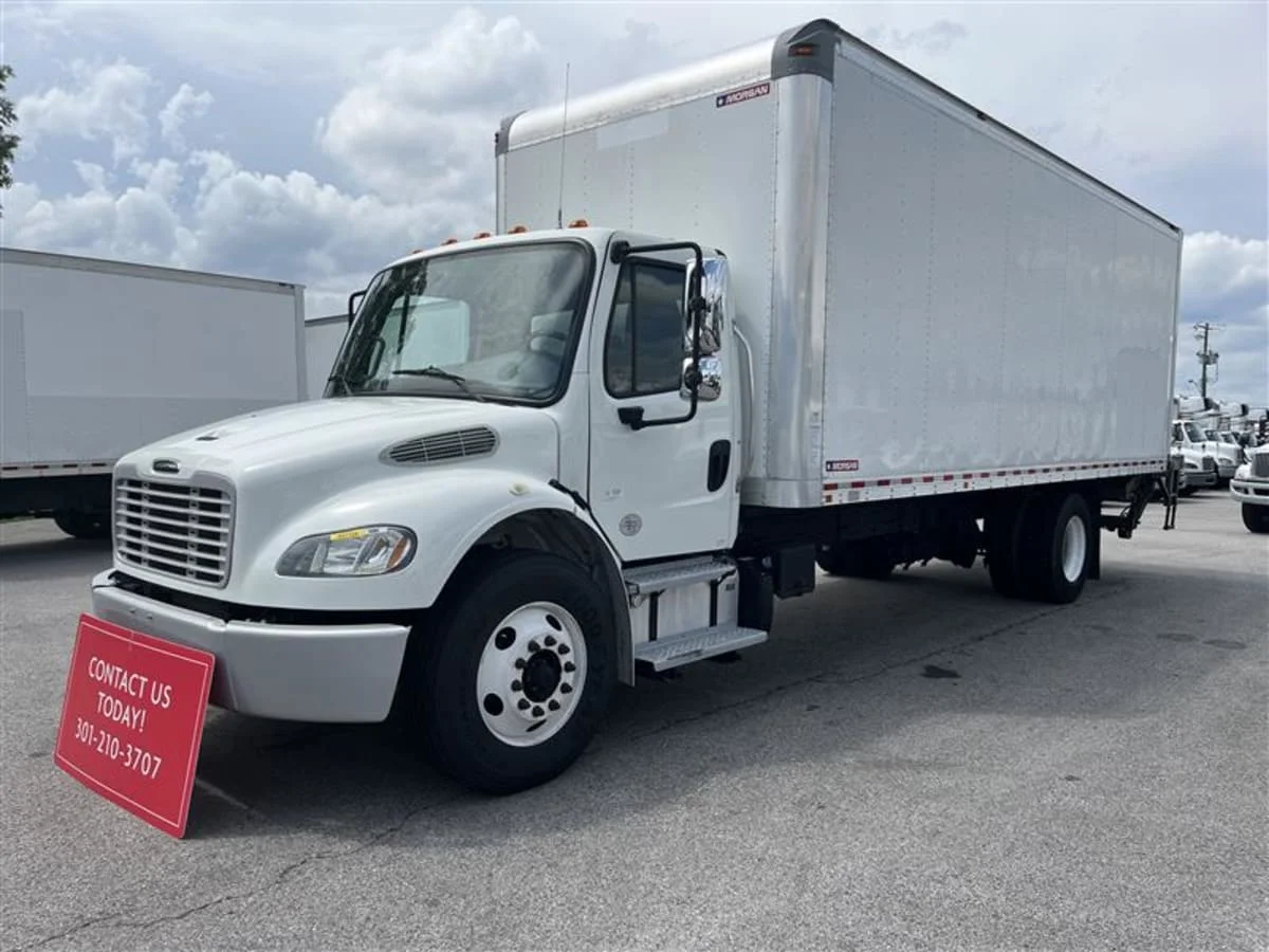 2020 Freightliner M2 106
