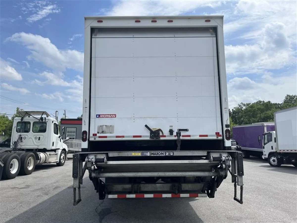 2020 Freightliner M2 106 in Beltsville, MD — photo 5