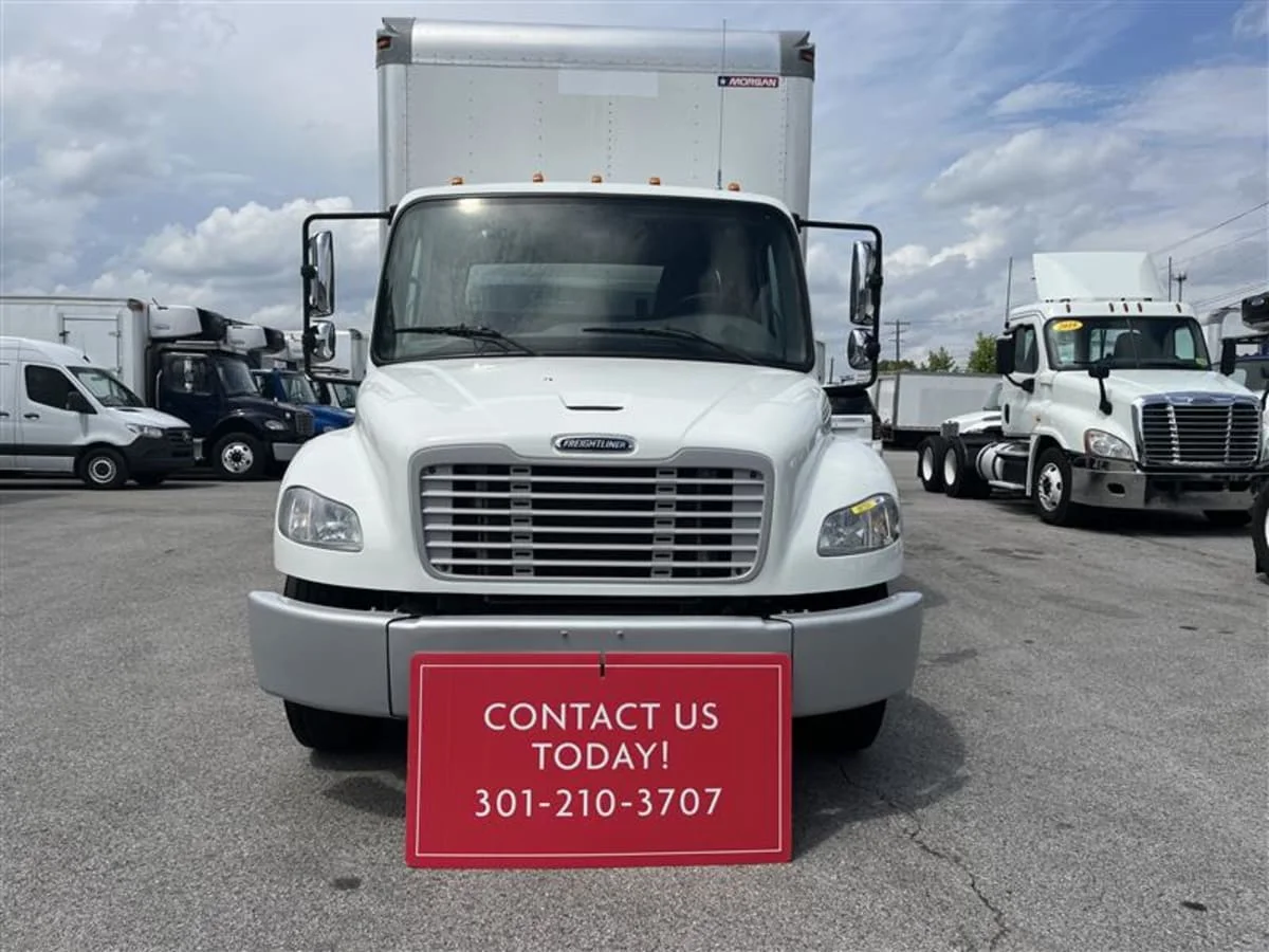2020 Freightliner M2 106 in Beltsville, MD — photo 2