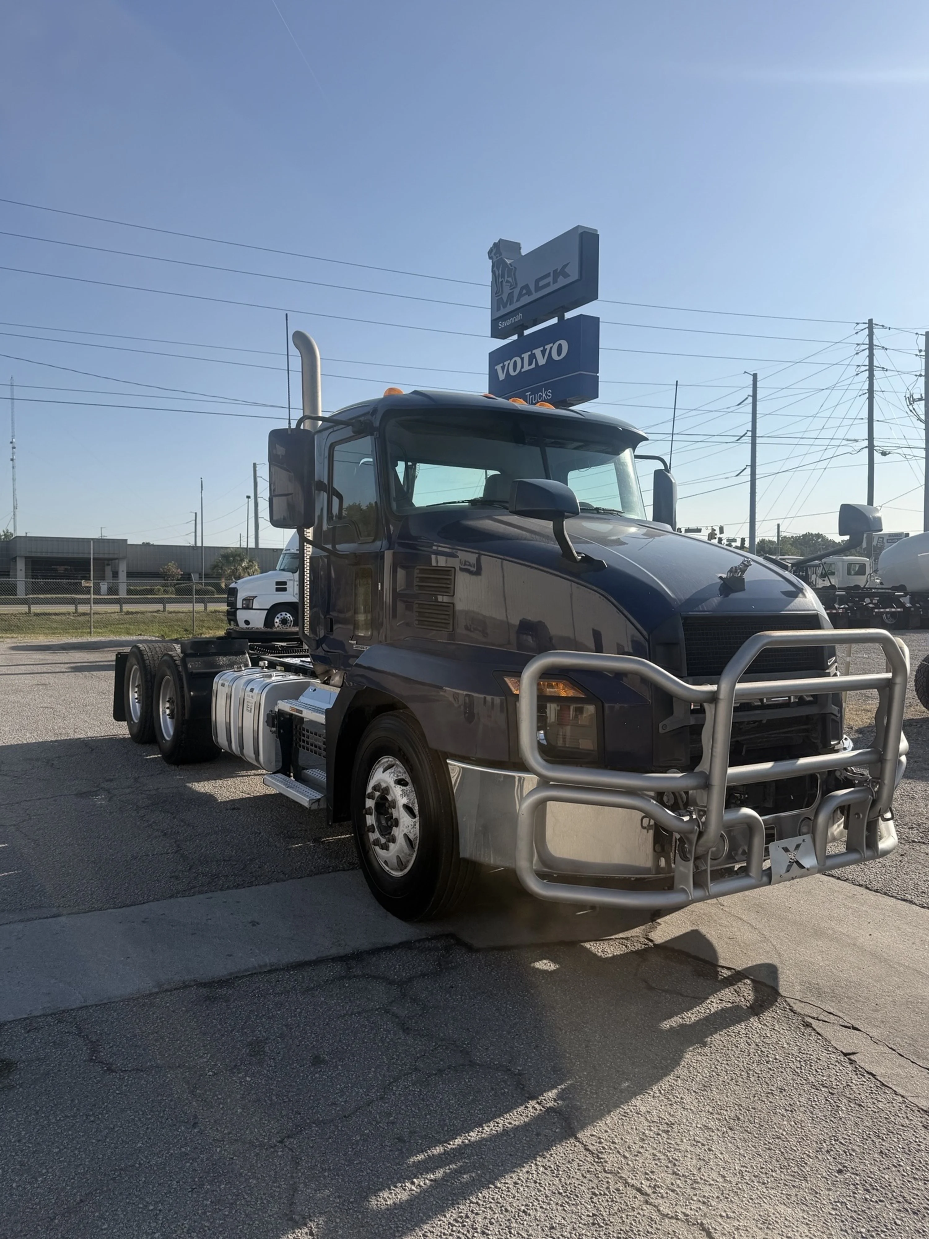 2022 Mack Anthem in Savannah, GA — photo 3