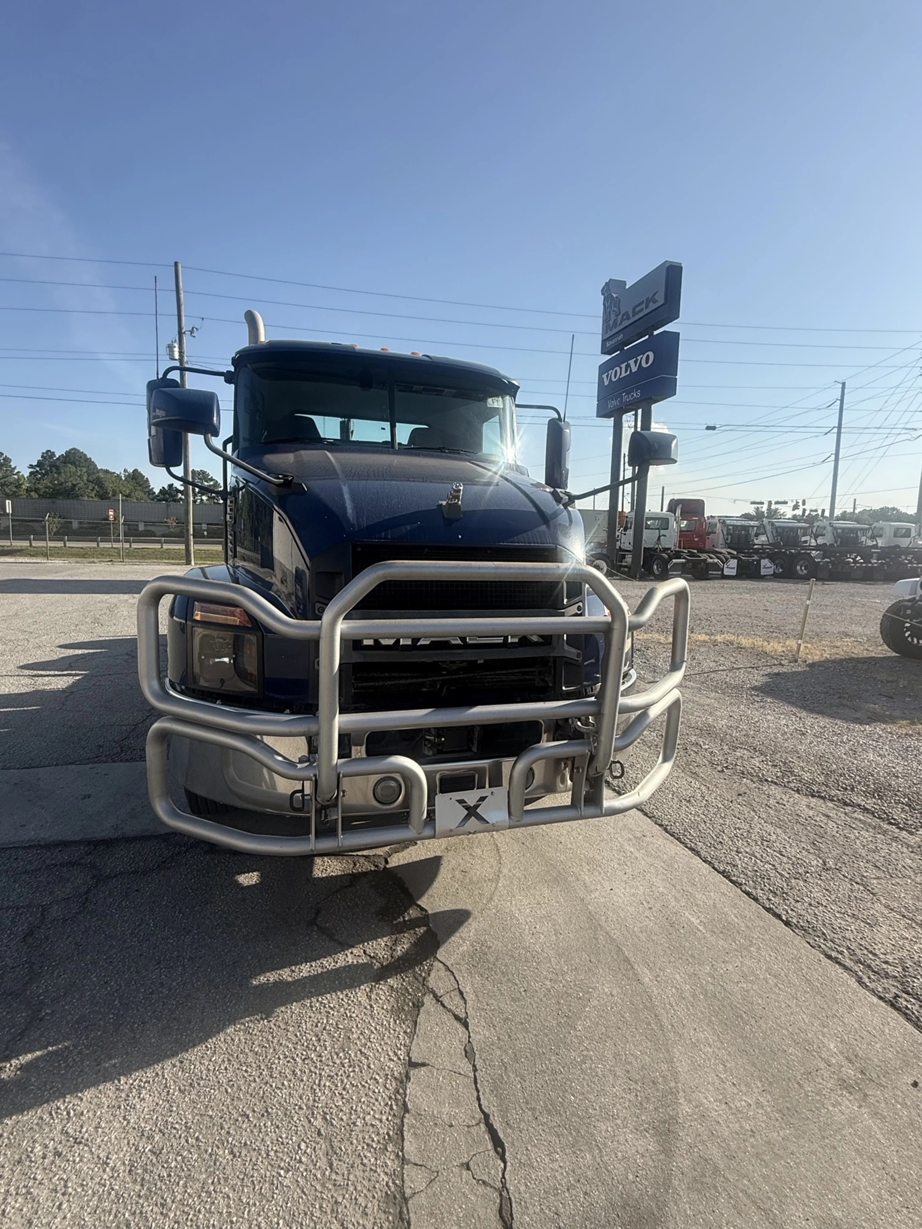 2022 Mack Anthem in Savannah, GA — photo 2