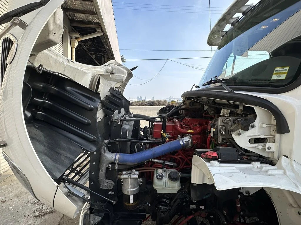 2020 Freightliner eM2 in Fresno, CA — photo 7
