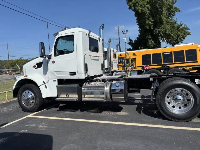 2027 Peterbilt 567 — photo 5