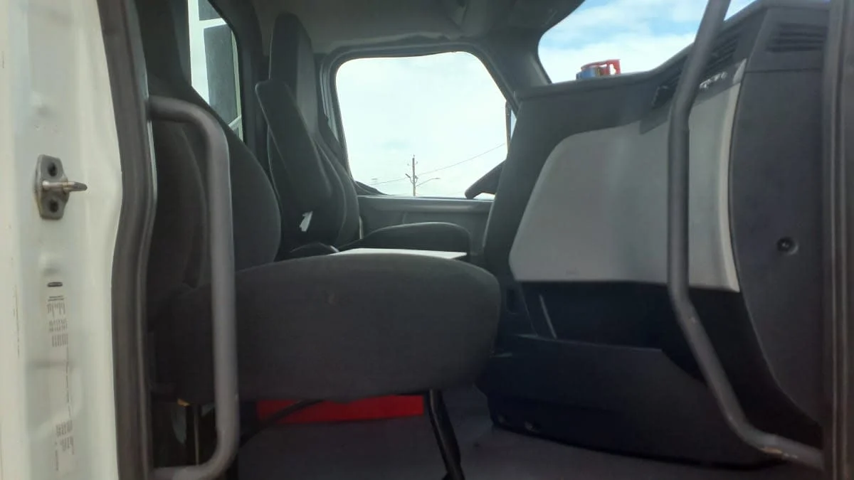 2019 Freightliner Cascadia in Birmingham, AL — photo 11