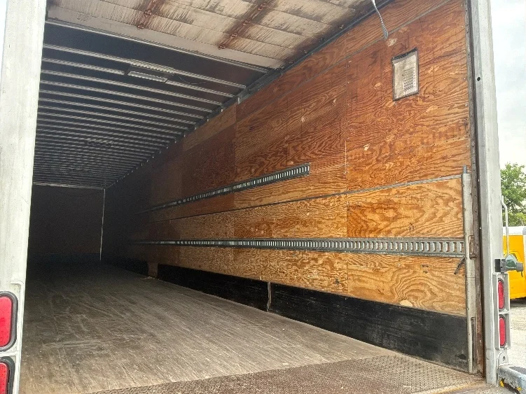 2015 Utility Trailer in Des Moines, IA — photo 10