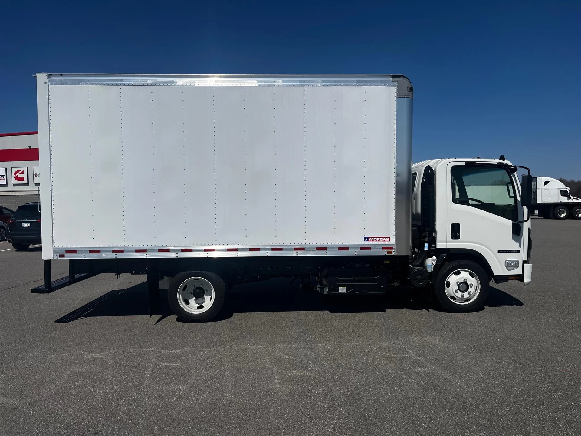 2026 Isuzu NRR in Inver Grove Heights, MN — photo 3