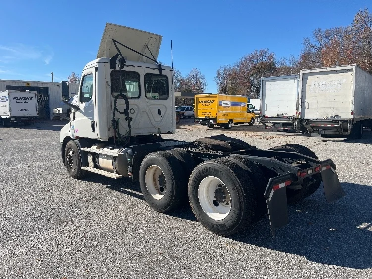 2019 Freightliner Cascadia in Greer, SC — photo 5
