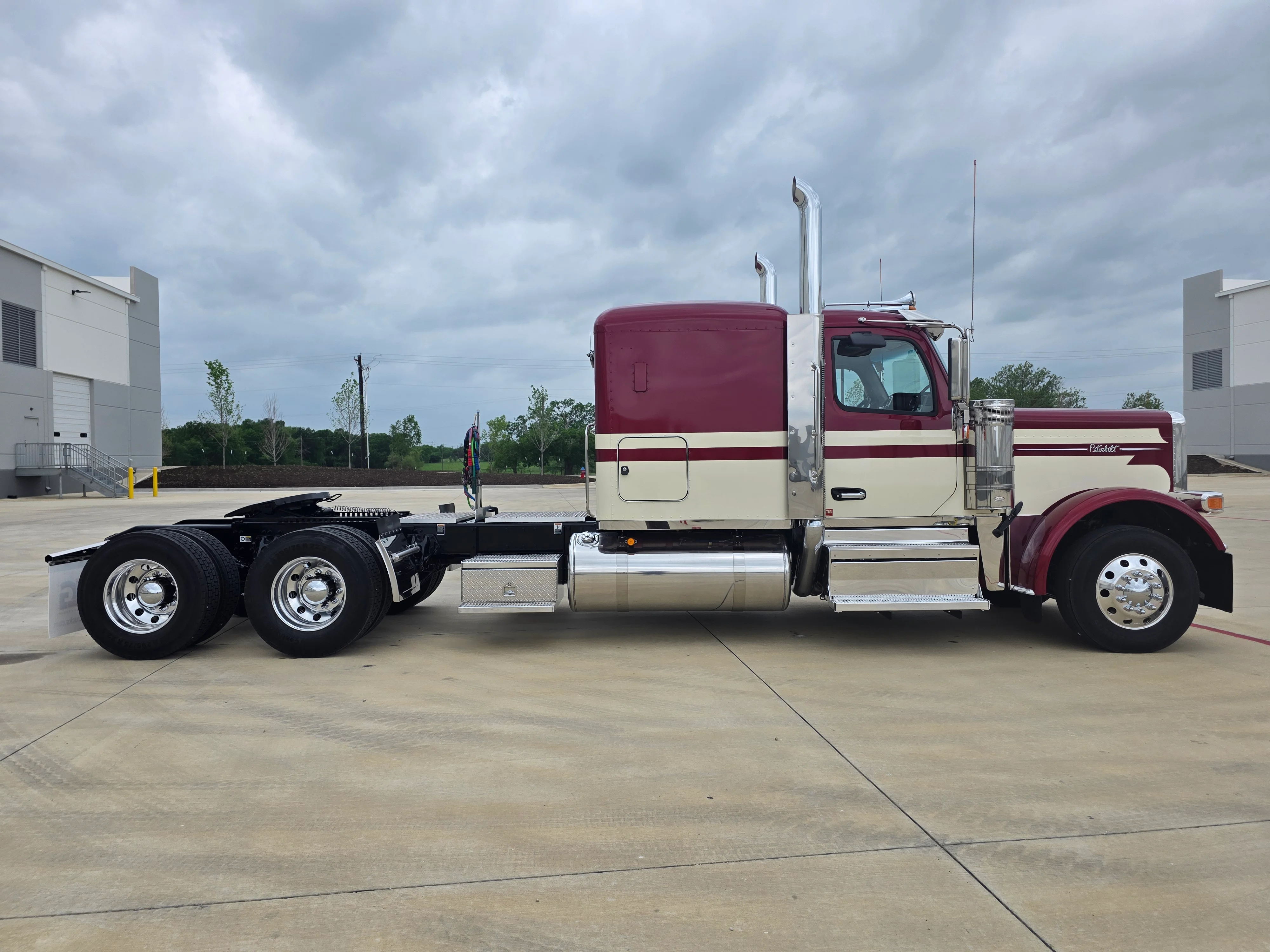 2027 Peterbilt 589 in Florence, SC — photo 6