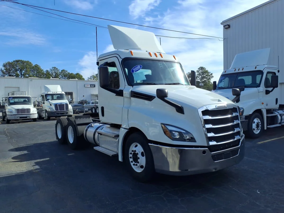 2020 Freightliner Cascadia in Doraville, GA