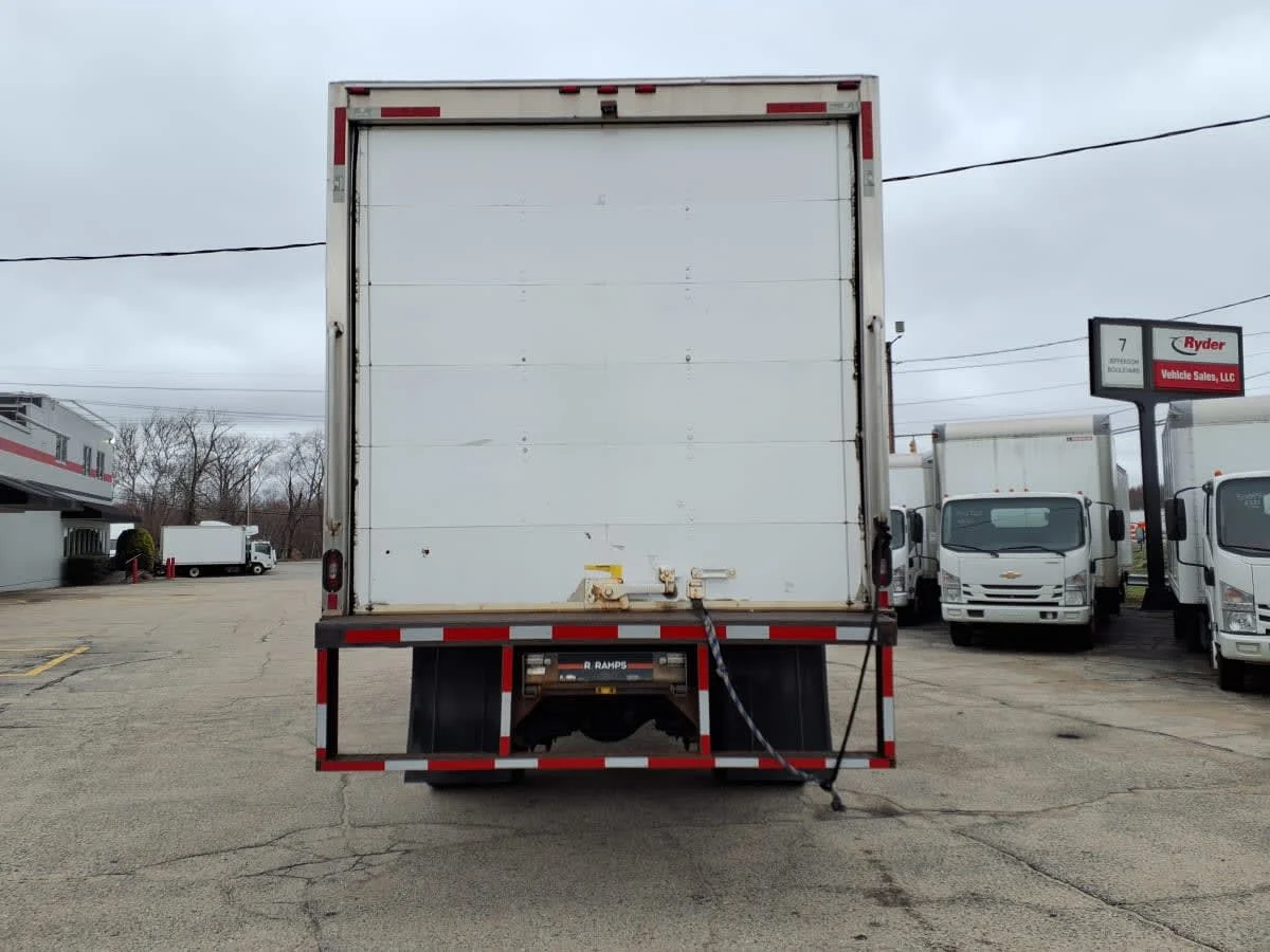 2020 Freightliner M2 106 in Warwick, RI — photo 5