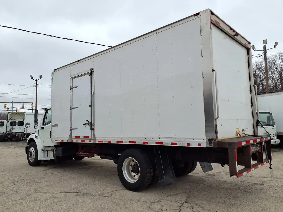 2020 Freightliner M2 106 in Warwick, RI — photo 6