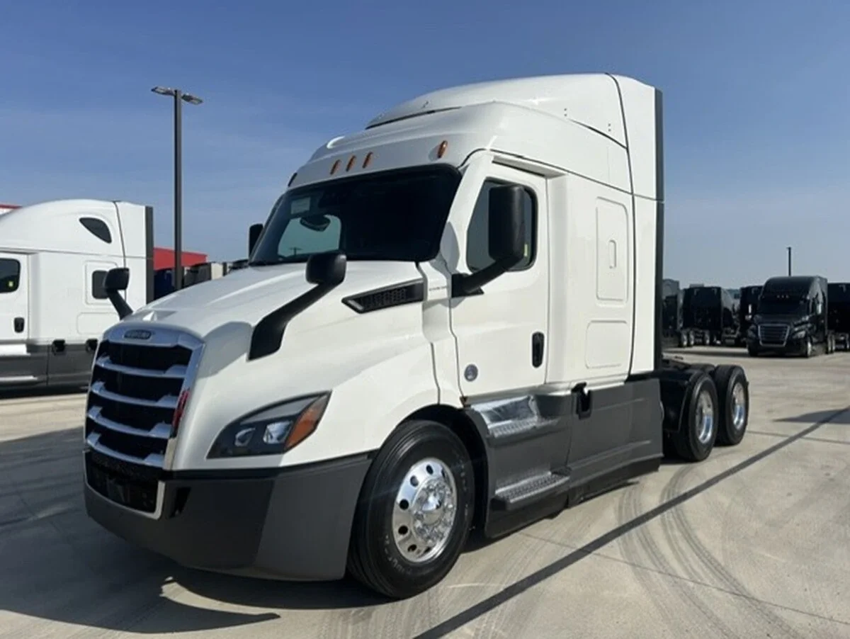 2022 Freightliner Cascadia