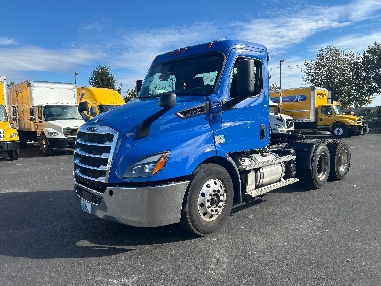 2019 Freightliner Cascadia in Swedesboro, NJ
