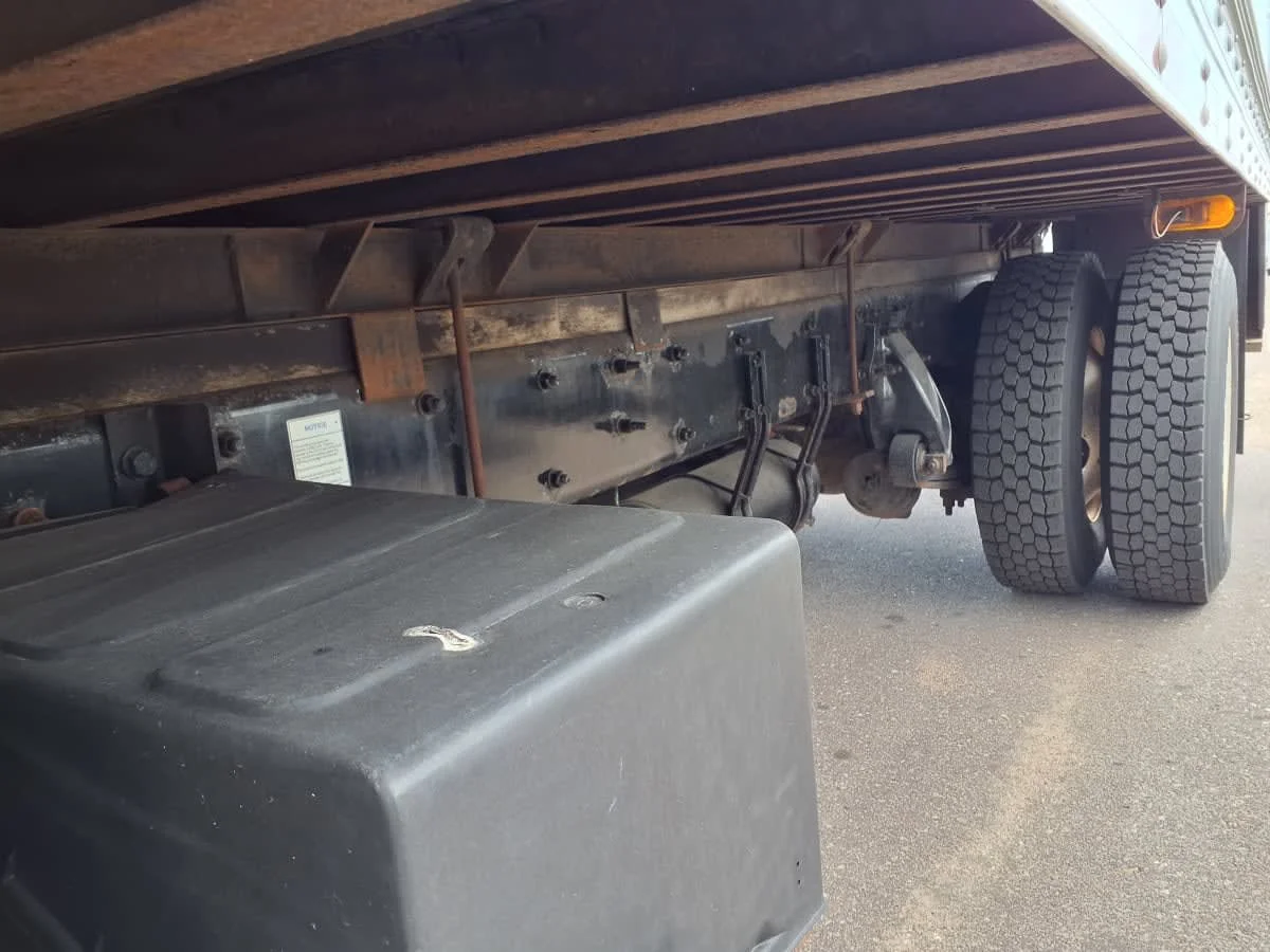 2019 Freightliner M2 106 in Minneapolis, MN — photo 12