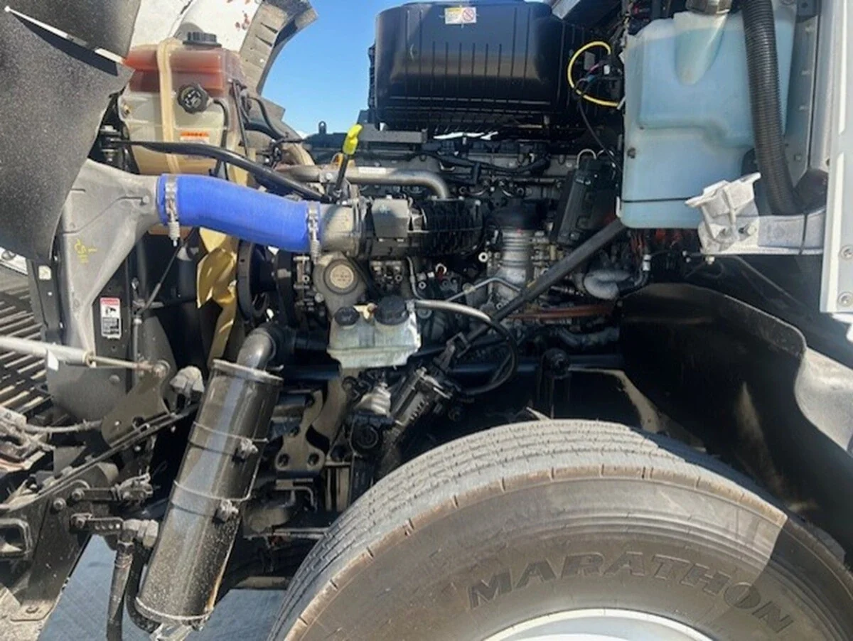 2021 Freightliner 122SD in Fort Worth, TX — photo 14