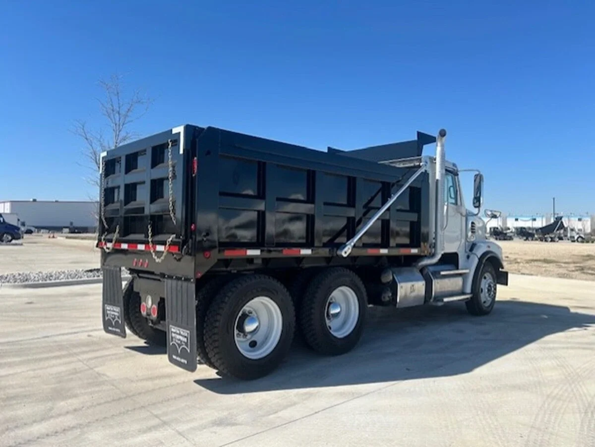 2021 Freightliner 122SD - image 8