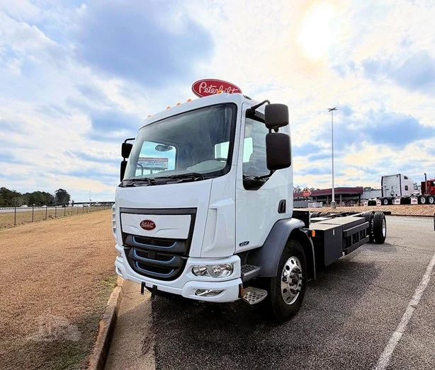 2025 Peterbilt 220EV in GA