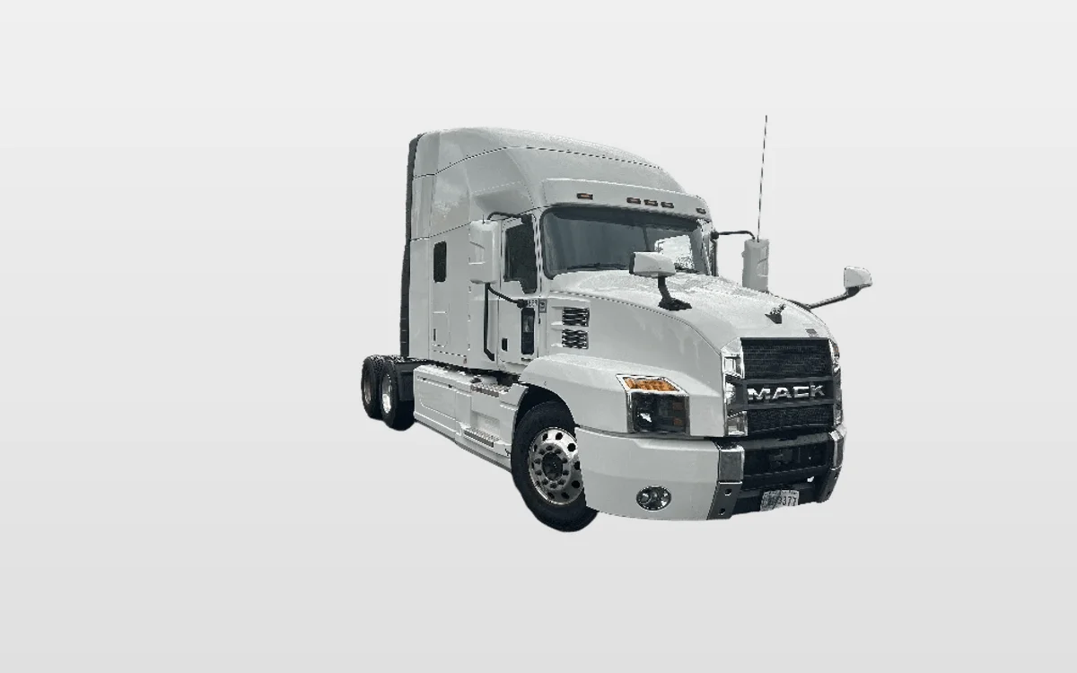 2022 Mack Anthem - image 1