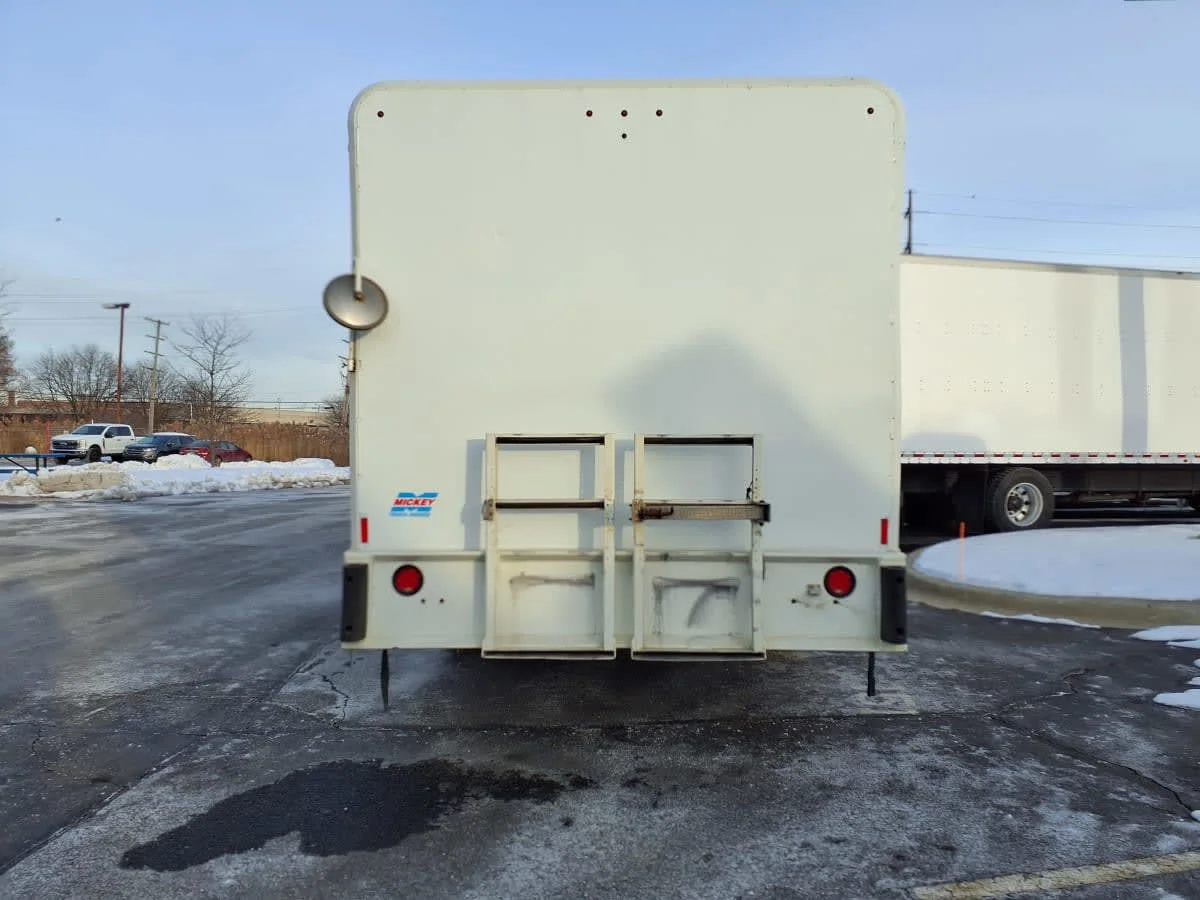 2019 Freightliner M2 106 in Taylor, MI — photo 5