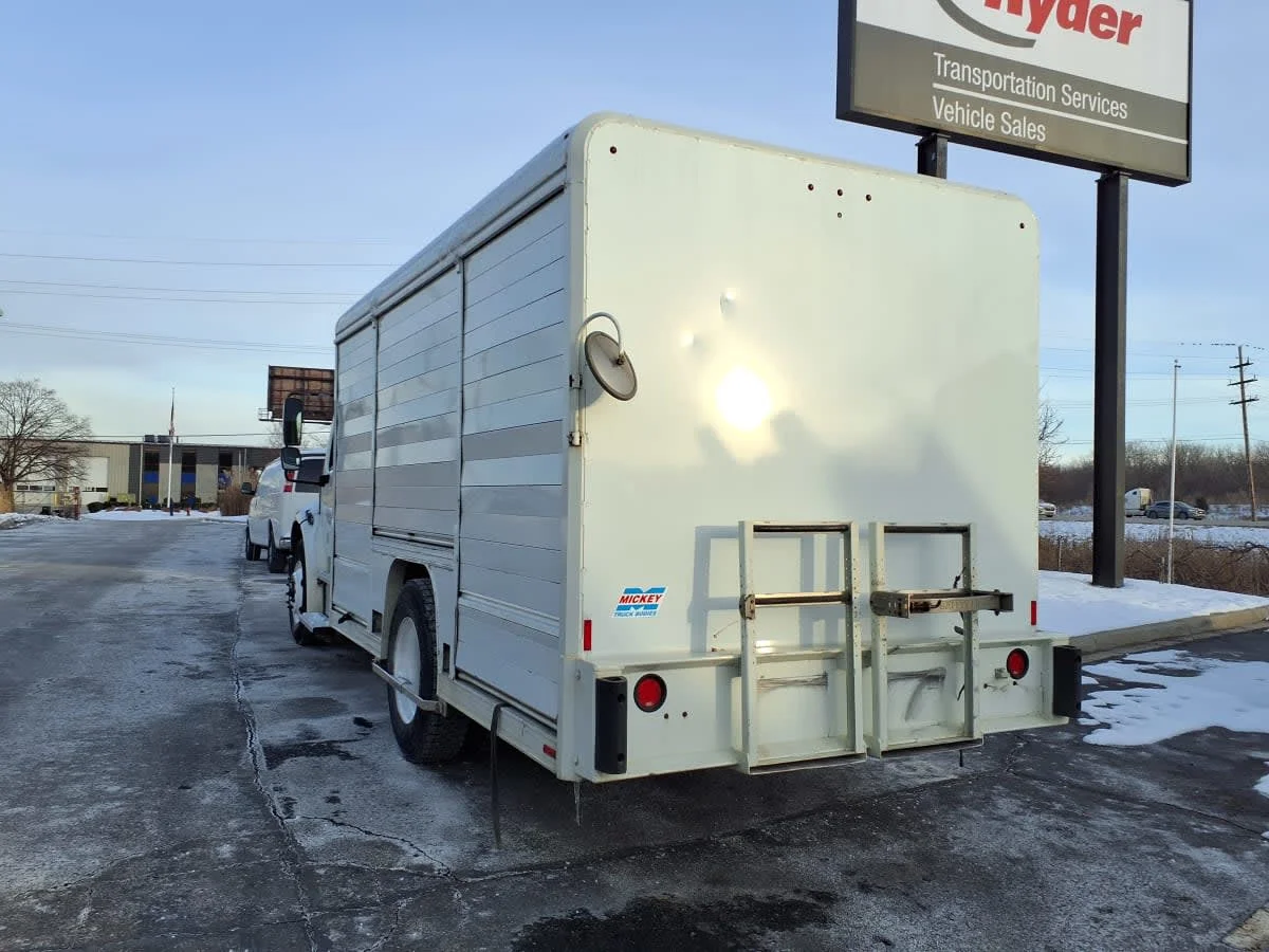 2019 Freightliner M2 106 in Taylor, MI — photo 6