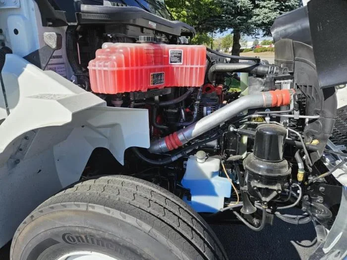 2025 International MV - image 6