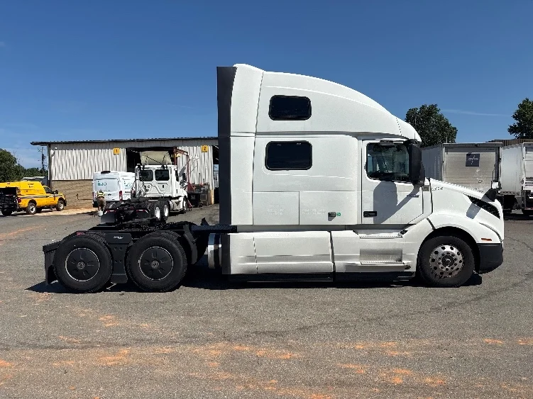 2024 Volvo in Greensboro, NC — photo 8