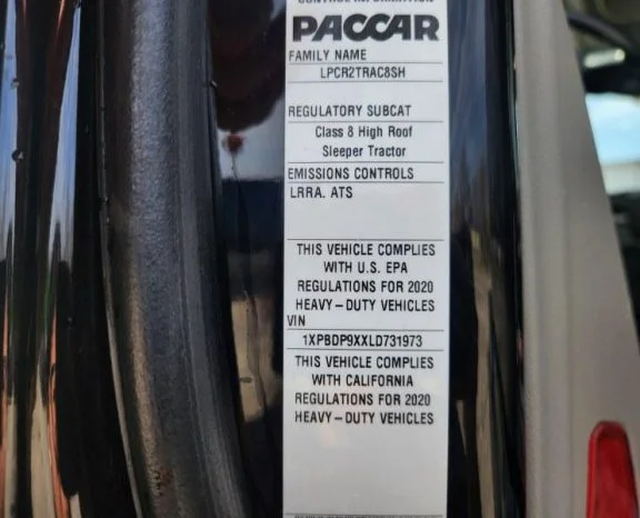 2020 Peterbilt 579 - image 1