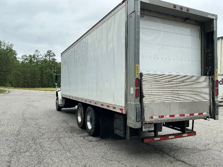 2019 Freightliner eM2 in Prince George, VA — photo 6