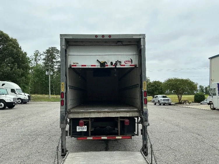 2019 Freightliner eM2 in Prince George, VA — photo 8