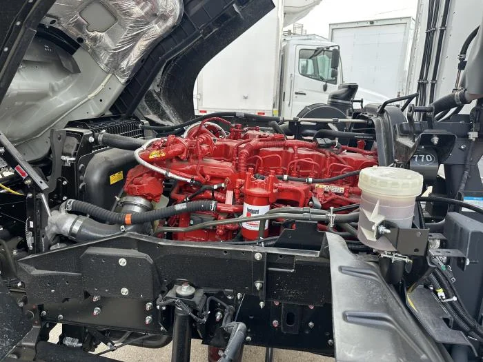 2026 Isuzu FTR — photo 22