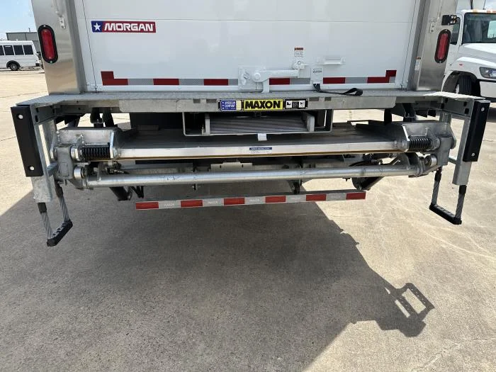 2026 Isuzu FTR — photo 8