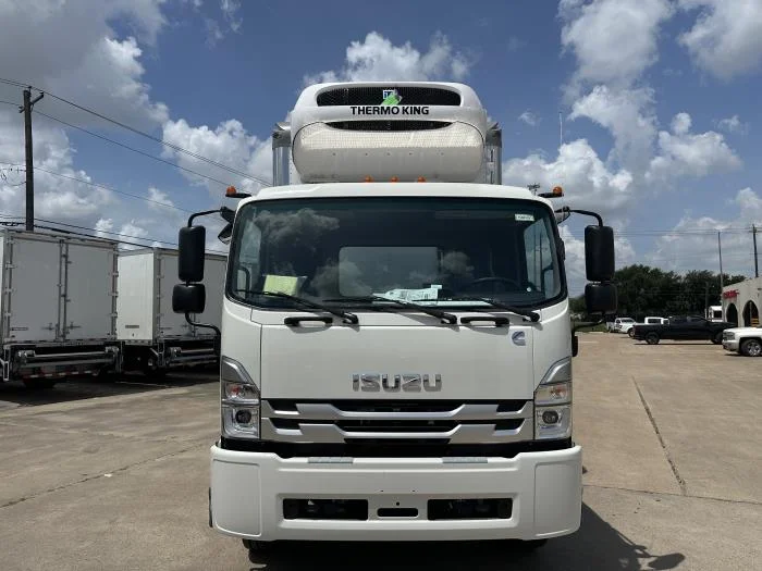 2026 Isuzu FTR — photo 3