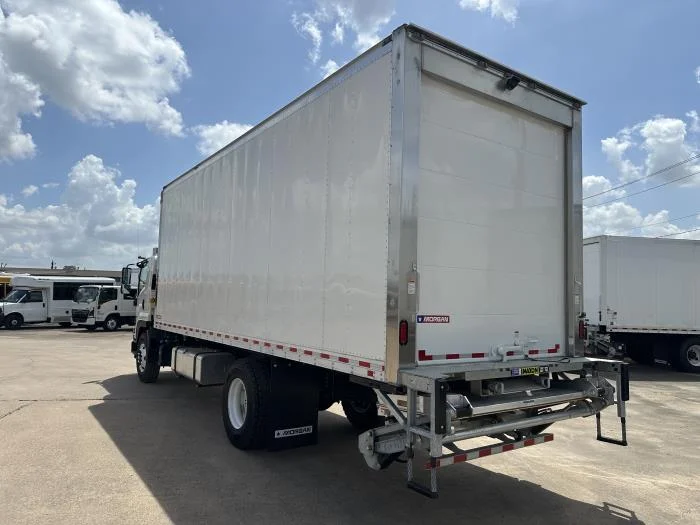 2026 Isuzu FTR — photo 7