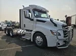 2023 Freightliner Cascadia in MN — photo 30