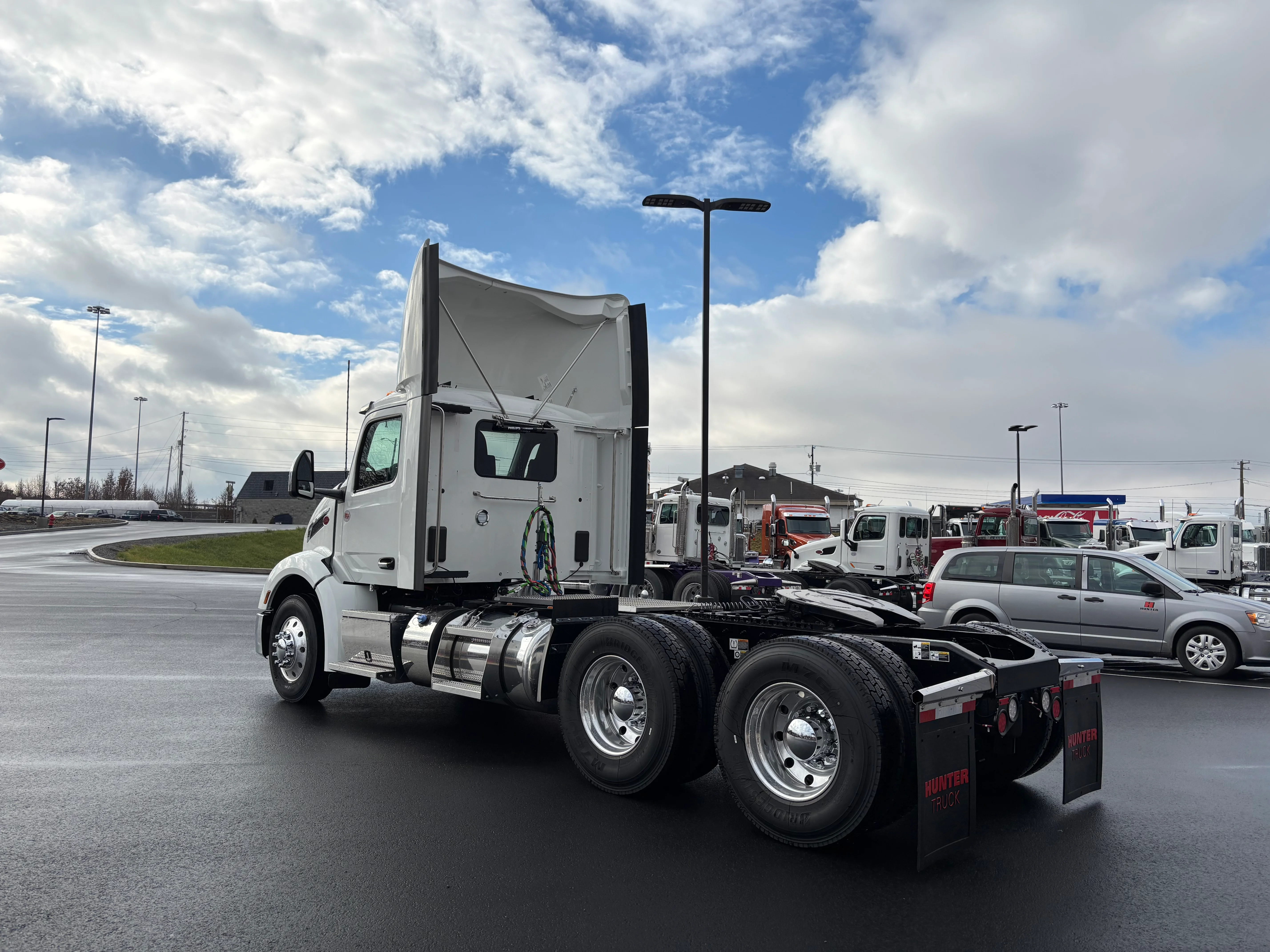 2026 Peterbilt 579 in CLEARFIELD, PA — photo 4