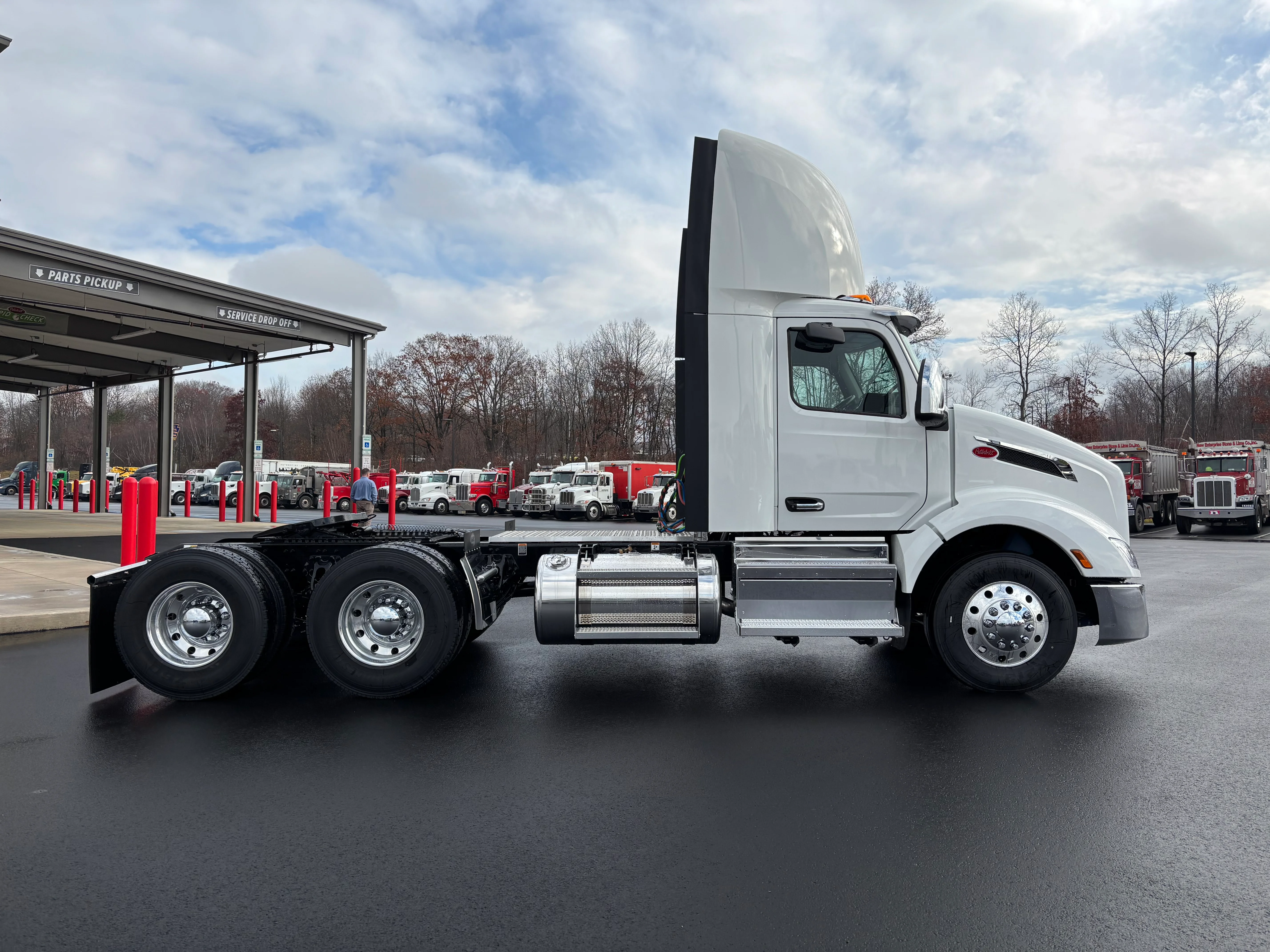 2026 Peterbilt 579 in Scranton, PA — photo 7