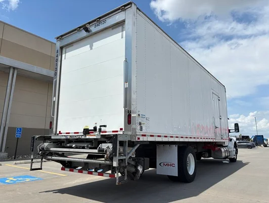 2024 Kenworth T380 in Omaha, NE — photo 8