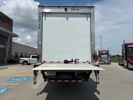 2024 Kenworth T380 in Omaha, NE — photo 16