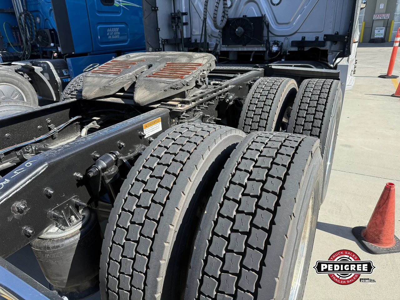 2024 Freightliner Cascadia in Salt Lake City, UT — photo 2
