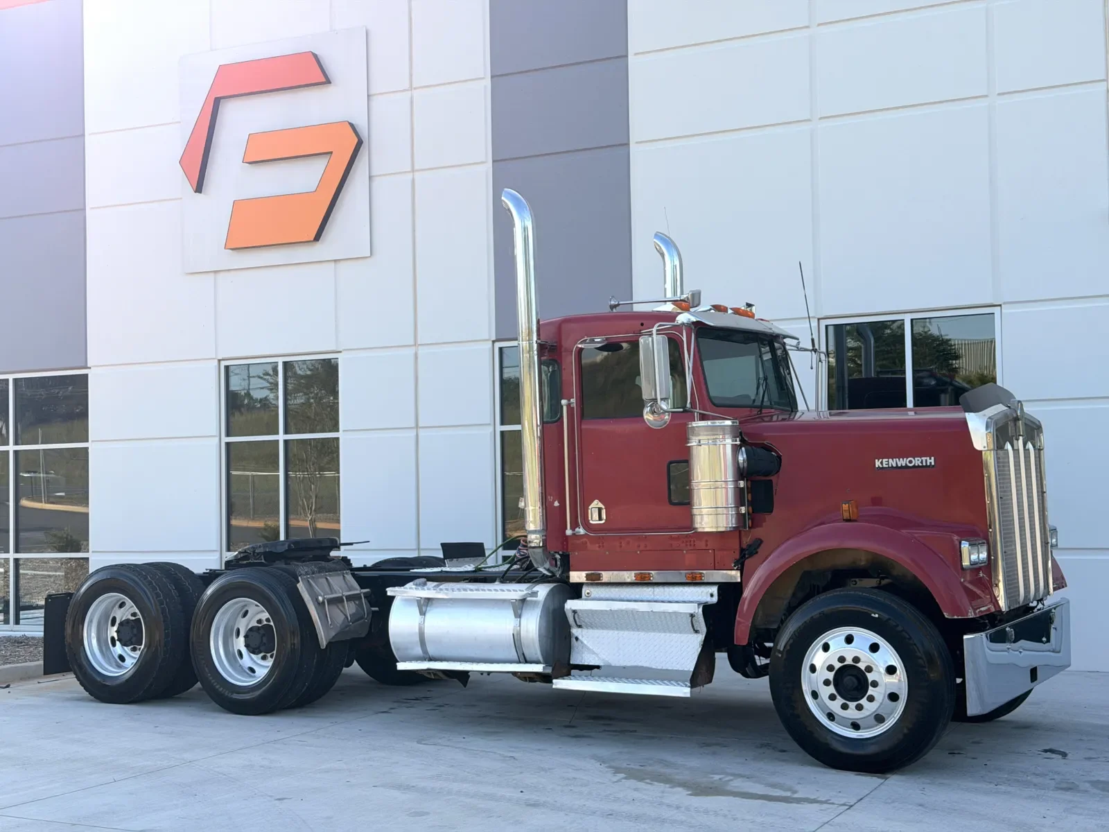 1997 Kenworth W900