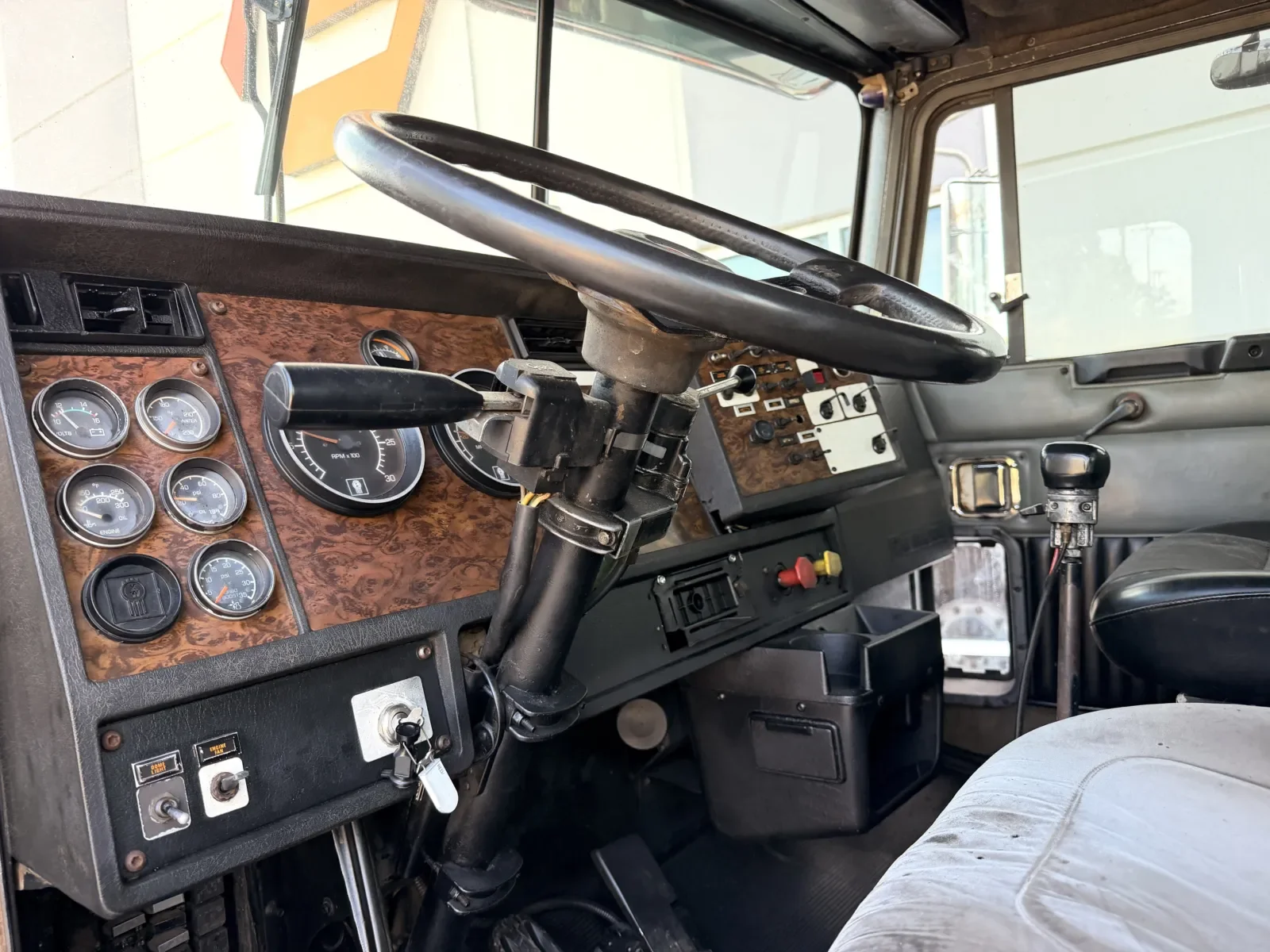 1997 Kenworth W900 in Greer, SC — photo 15