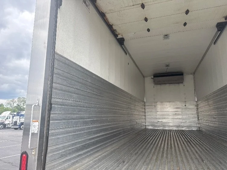 2019 Freightliner eM2 in Jessup, MD — photo 9