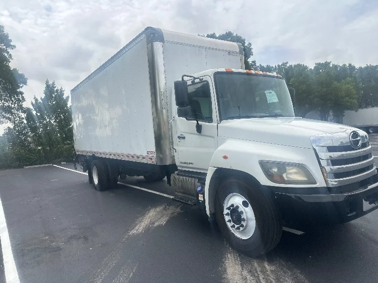 2020 Hino 268