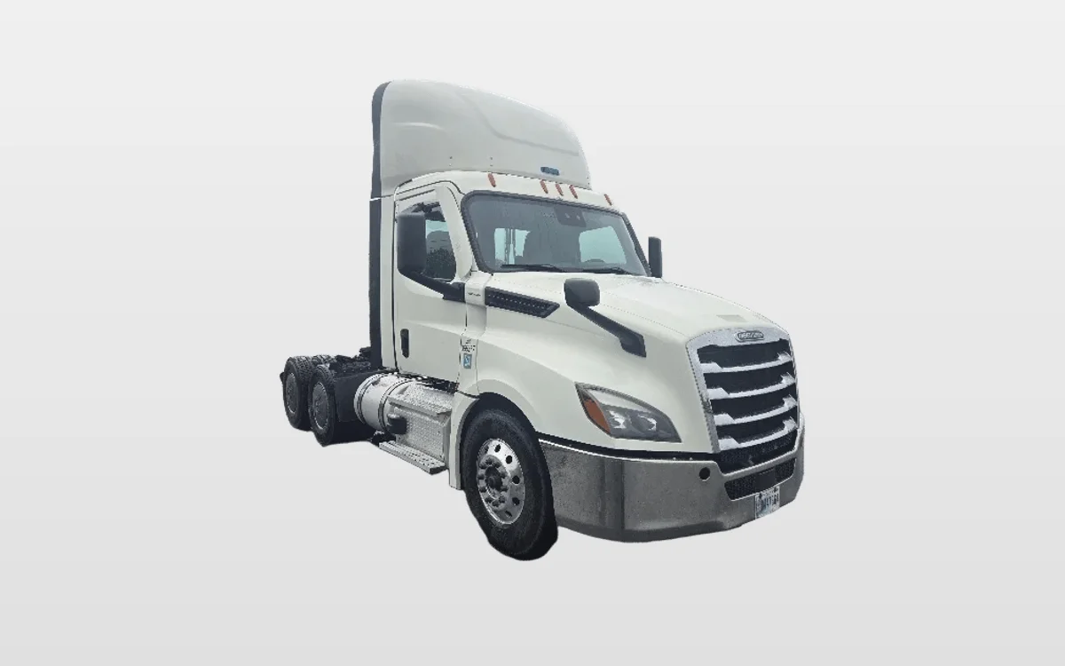 2020 Freightliner - image 1